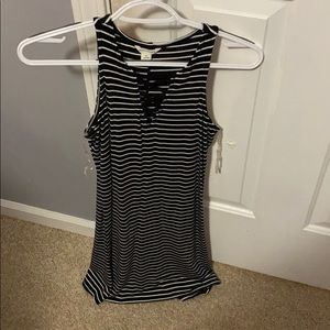 Aeropostale cross neck no sleeve dress